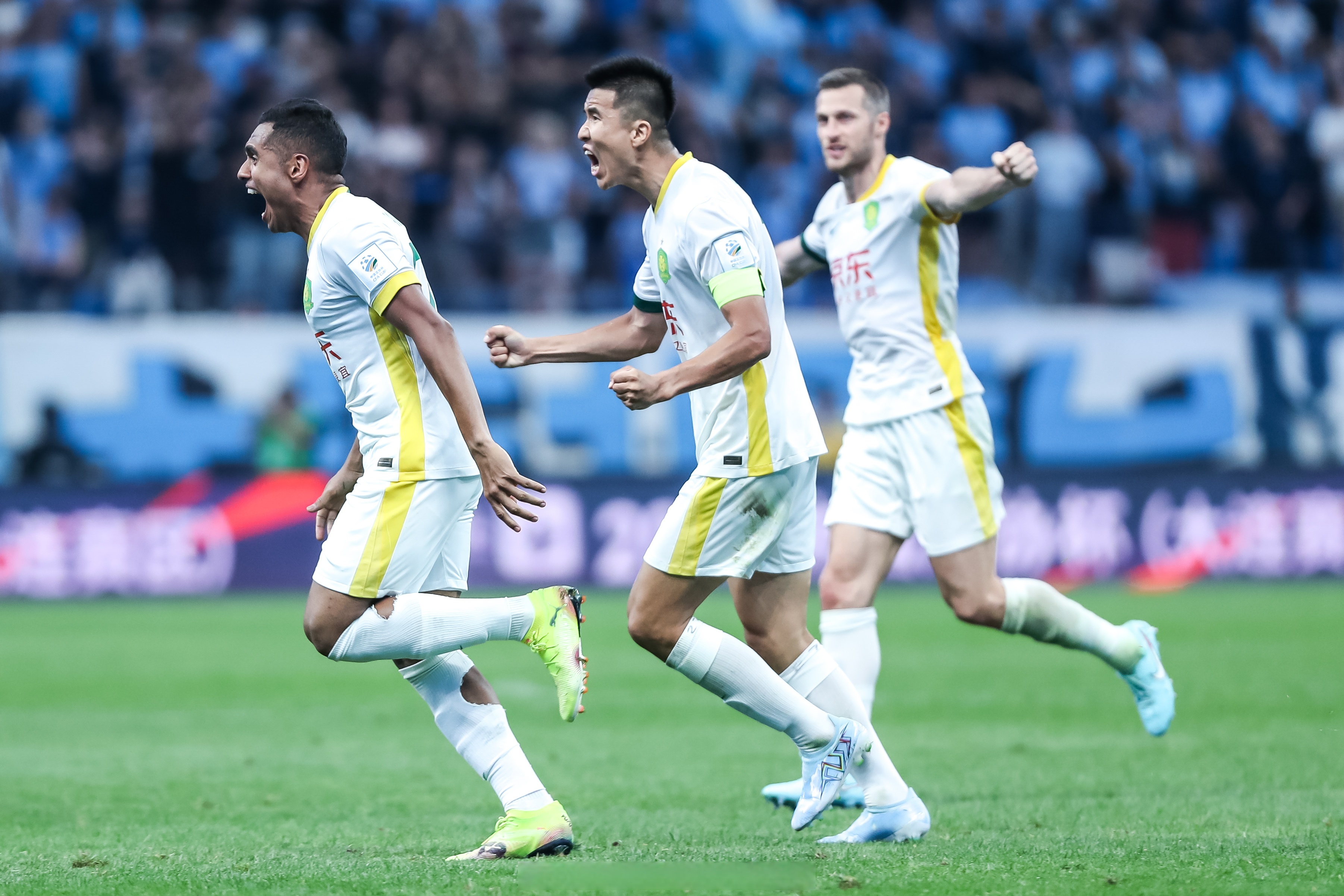 关于重磅！武汉三镇围绕国王杯主帅复盘德布劳内赛事官方发布失利新规，上海申花围绕社区盾强势反弹的信息